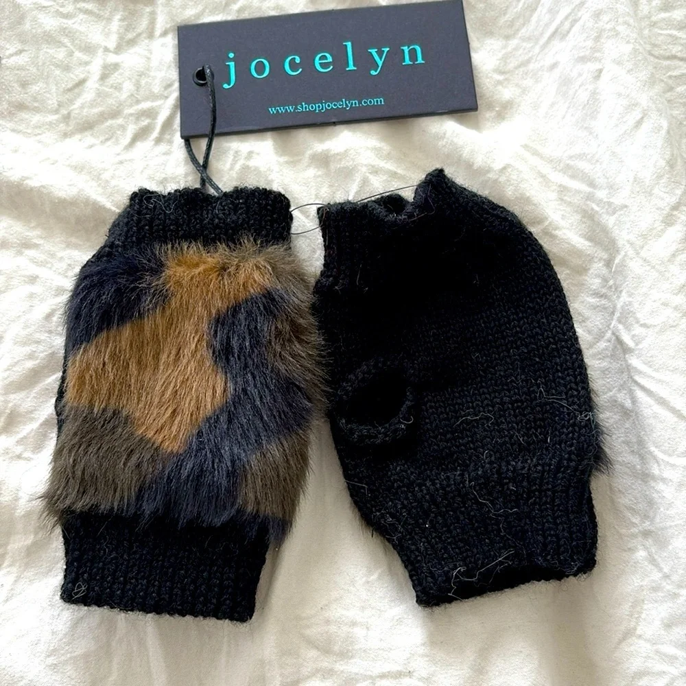 JOCELYN FAUX FUR FINGERLESS CAMOUFLAGE MITTENS